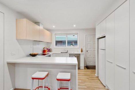 Photo of property in 2/41 Roberta Drive, Somerfield, Christchurch, 8024