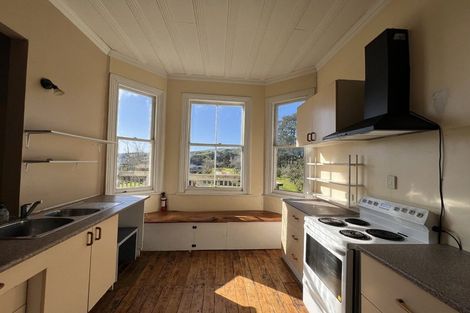 Photo of property in 183 Rautawhiri Road, Helensville, 0875