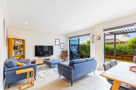 Photo of property in 59 Kopuru Road, Whenuapai, Auckland, 0618