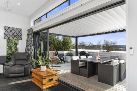 Photo of property in 133 Lakes Boulevard, Pyes Pa, Tauranga, 3112