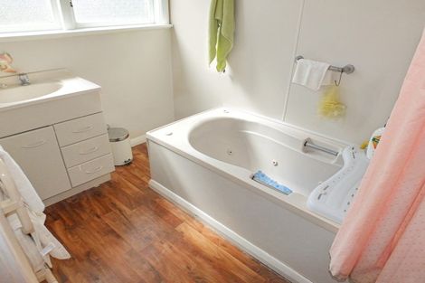 Photo of property in 5 Norbiton Road, Foxton, 4814