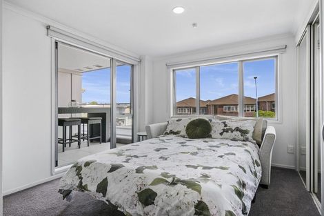 Photo of property in 5/19 Victoria Road, Mount Maunganui, 3116