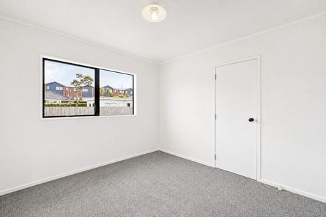 Photo of property in 1/13 Karamu Street, Te Atatu Peninsula, Auckland, 0610