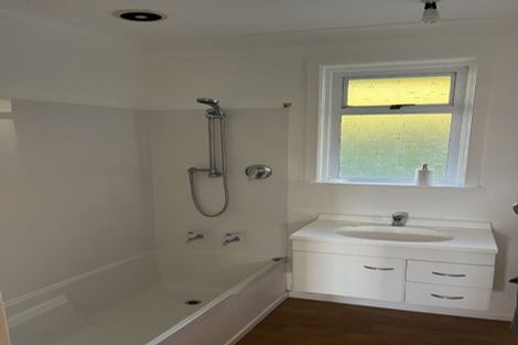 Photo of property in 7 Baring Terrace, Strandon, New Plymouth, 4312