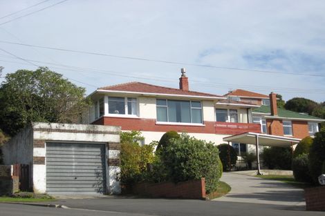 Photo of property in 52 Middleton Road, Kew, Dunedin, 9012