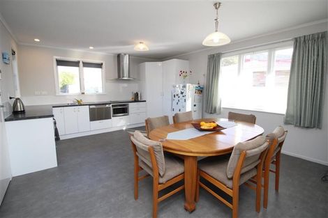 Photo of property in 4 Grayson Avenue, Mangakakahi, Rotorua, 3015