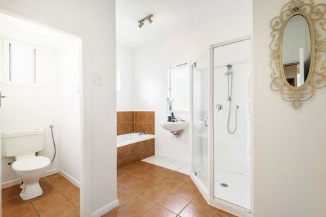 Photo of property in 28a Francis Street, Hauraki, Auckland, 0622