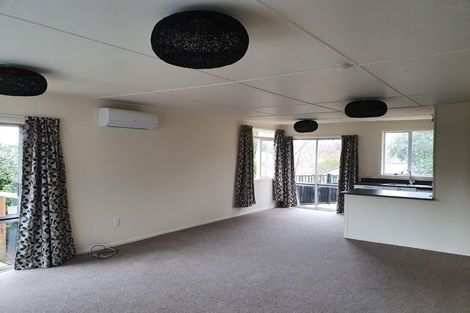 Photo of property in 40 Thomas Crescent, Western Heights, Rotorua, 3015