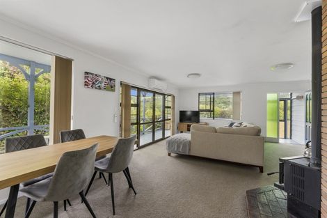 Photo of property in 168 Waikawa Road, Picton, 7220