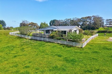 Photo of property in 32 Westmere Road, Westmere, Whanganui, 4574