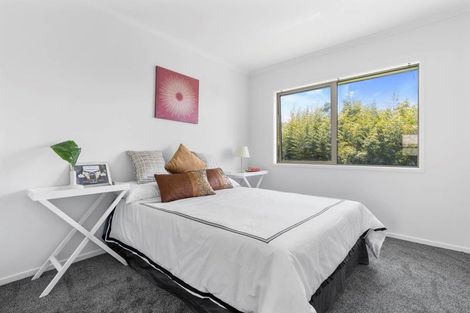 Photo of property in 11a Hollinbrigg Place, Manurewa, Auckland, 2102