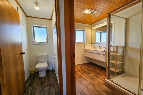 Photo of property in 5 Murray Place, Lake Tekapo, 7999