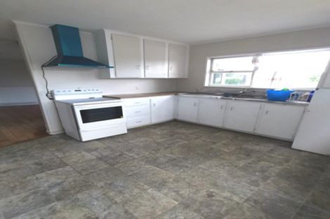 Photo of property in 1/133 Ennis Avenue, Pakuranga Heights, Auckland, 2010