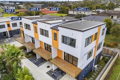 Photo of property in 4/30 Woodford Avenue, Henderson, Auckland, 0610