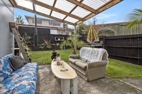 Photo of property in 103a Simpson Road, Papamoa Beach, Papamoa, 3118
