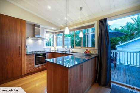 Photo of property in 17 Pompallier Terrace, Ponsonby, Auckland, 1011
