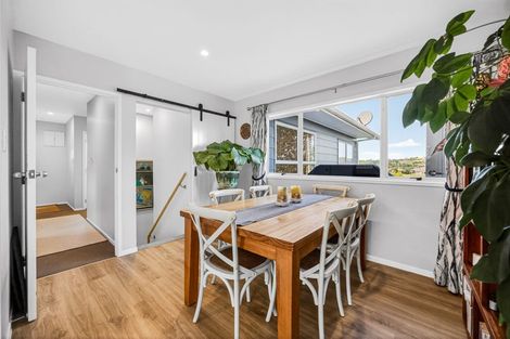 Photo of property in 29 Brigitte View, Snells Beach, 0920