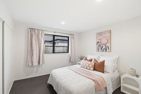 Photo of property in 19 Dalwood Crescent, Rolleston, 7614