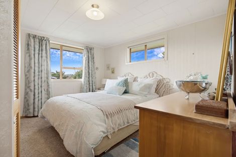 Photo of property in 2/1151 Bank Street, Te Awamutu, 3800