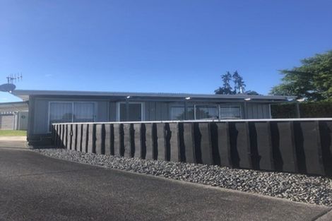 Photo of property in 2/12 Parata Street, Two Mile Bay, Taupo, 3330