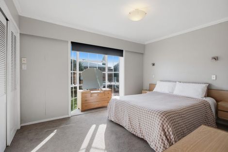 Photo of property in 34 Truby King Street, Merrilands, New Plymouth, 4312