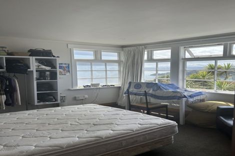 Photo of property in 1/62 Roseneath Terrace, Roseneath, Wellington, 6011