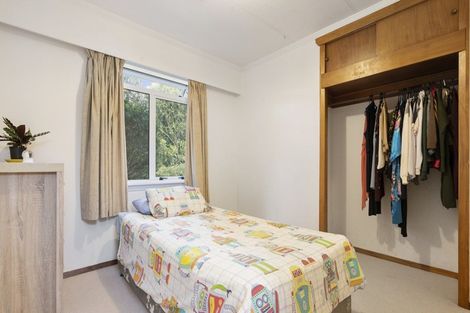 Photo of property in 39 Turakina Street, Merrilands, New Plymouth, 4312