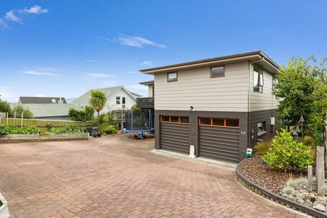 Photo of property in 4 Kempton Place, Richmond Heights, Taupo, 3330