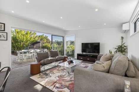 Photo of property in 58 Clarence Road, Northcote Point, Auckland, 0627