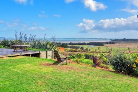 Photo of property in 422 Mclachlan Road, Kaukapakapa, Warkworth, 0984