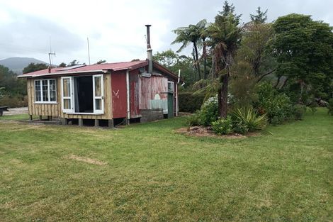 Photo of property in 18 Mcgill Street, Waimangaroa, Westport, 7891