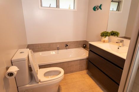 Photo of property in 108 Stratford Drive, Cable Bay, 0420