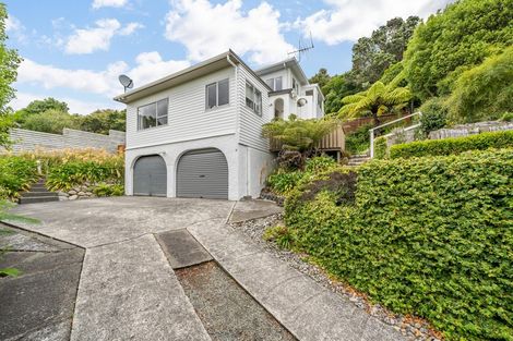 Photo of property in 163a Miromiro Road, Normandale, Lower Hutt, 5010