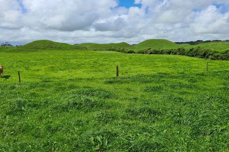 Photo of property in 6388 South Road, Pungarehu, Opunake, 4685