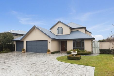 Photo of property in 37 Marble Wood Drive, Papanui, Christchurch, 8053