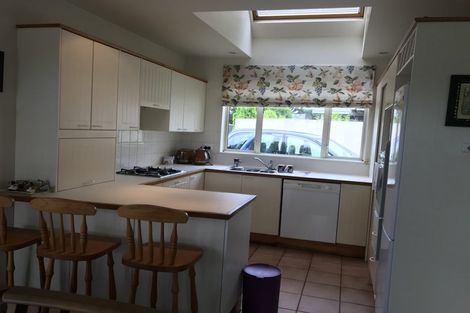 Photo of property in 2/271 Memorial Avenue, Burnside, Christchurch, 8053