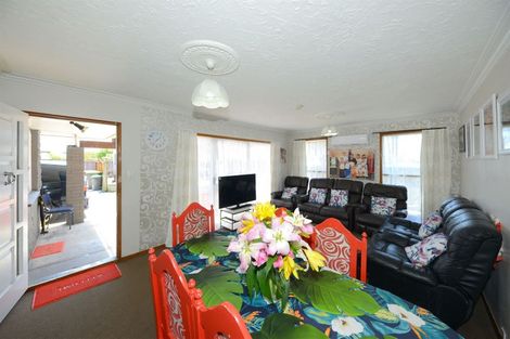 Photo of property in 246 Breezes Road, Aranui, Christchurch, 8061