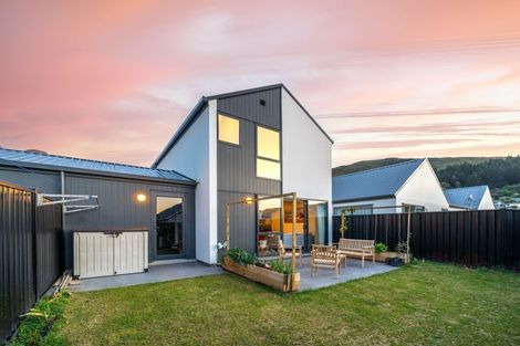 Photo of property in 15 Stead Lane, Heathcote Valley, Christchurch, 8022