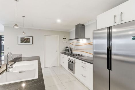 Photo of property in 40 Parklea Avenue, Halswell, Christchurch, 8025