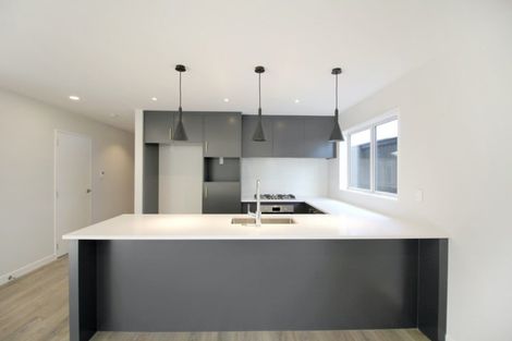 Photo of property in 1 Mcarthur Close, Silverdale, 0932