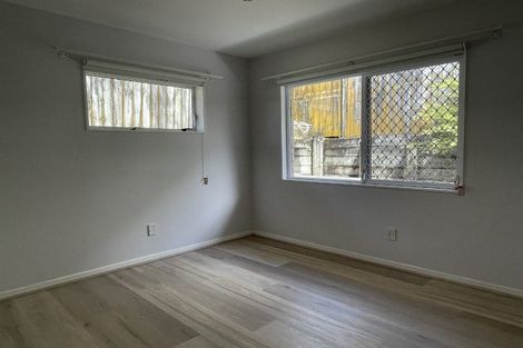 Photo of property in 97 Caribbean Drive, Unsworth Heights, Auckland, 0632