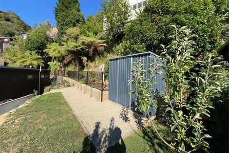 Photo of property in 9a Russell Street, Picton, 7220