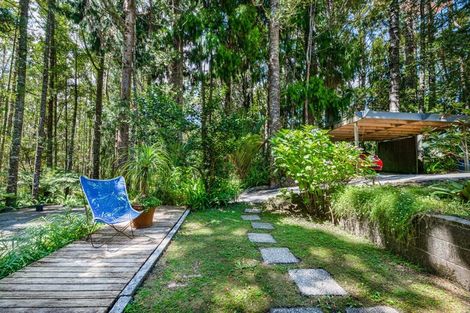 Photo of property in 30 Kopiko Road, Titirangi, Auckland, 0604