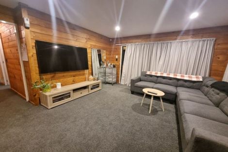 Photo of property in 6 Edmund Lomas Grove, Birchville, Upper Hutt, 5018