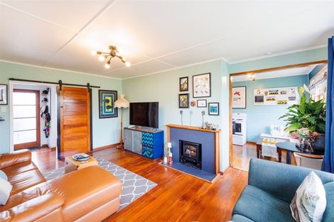 Photo of property in 59 Andrew Avenue, Roslyn, Palmerston North, 4414