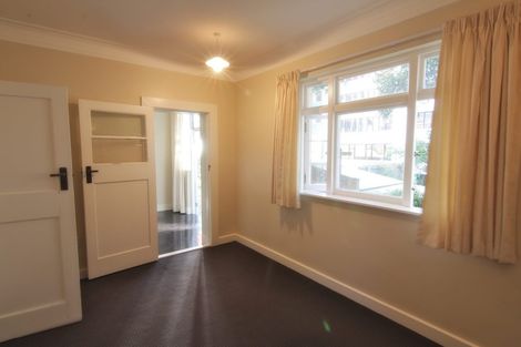 Photo of property in 20d Portland Crescent, Thorndon, Wellington, 6011