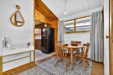 Photo of property in 14 Sunset Street, Hilltop, Taupo, 3330