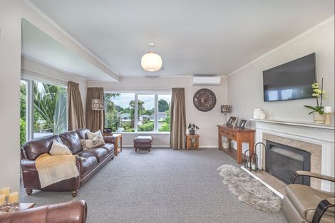 Photo of property in 218a Cambridge Street, Levin, 5510