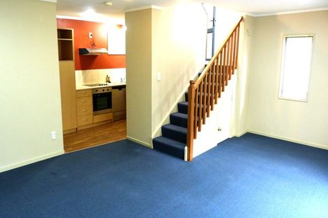 Photo of property in 35 Olivia Crescent, Tawa, Wellington, 5028