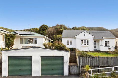 Photo of property in 6 Hathaway Avenue, Karori, Wellington, 6012